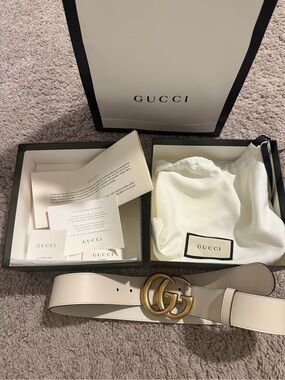 Gucci Cream Leather Belt with Gold Double G Buckle